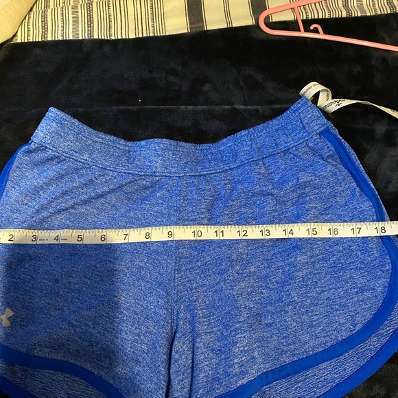 Under Armour Shorts - Picture 7 of 7